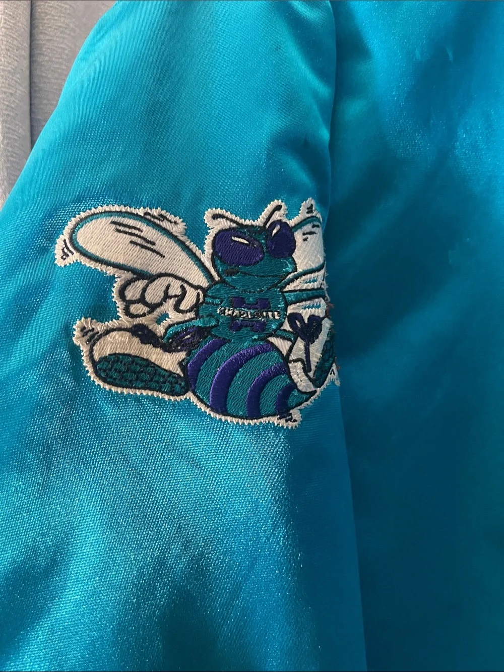 STARTER Vintage Charlotte Hornets Teal Satin Bomber Jacket with Stripe Trim